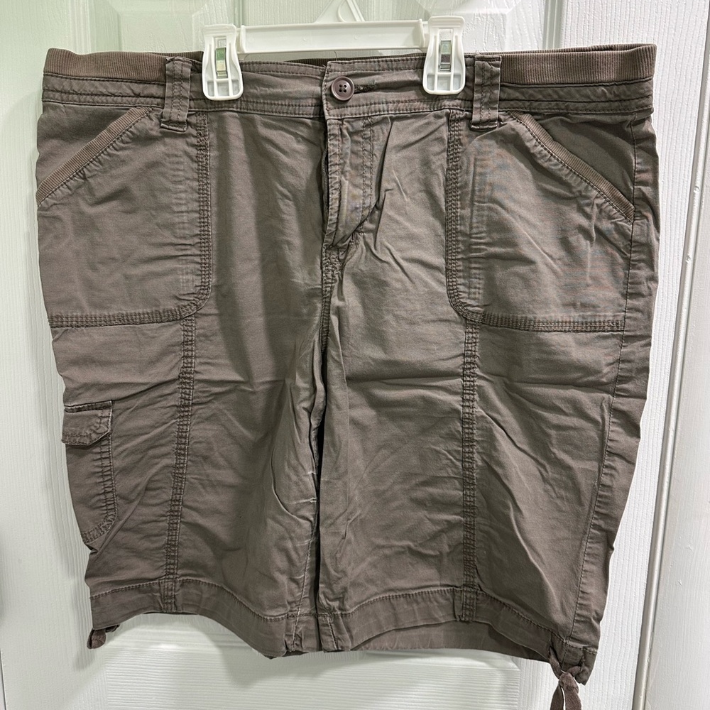 St. John's Bay Cargo Shorts - Dark Tan